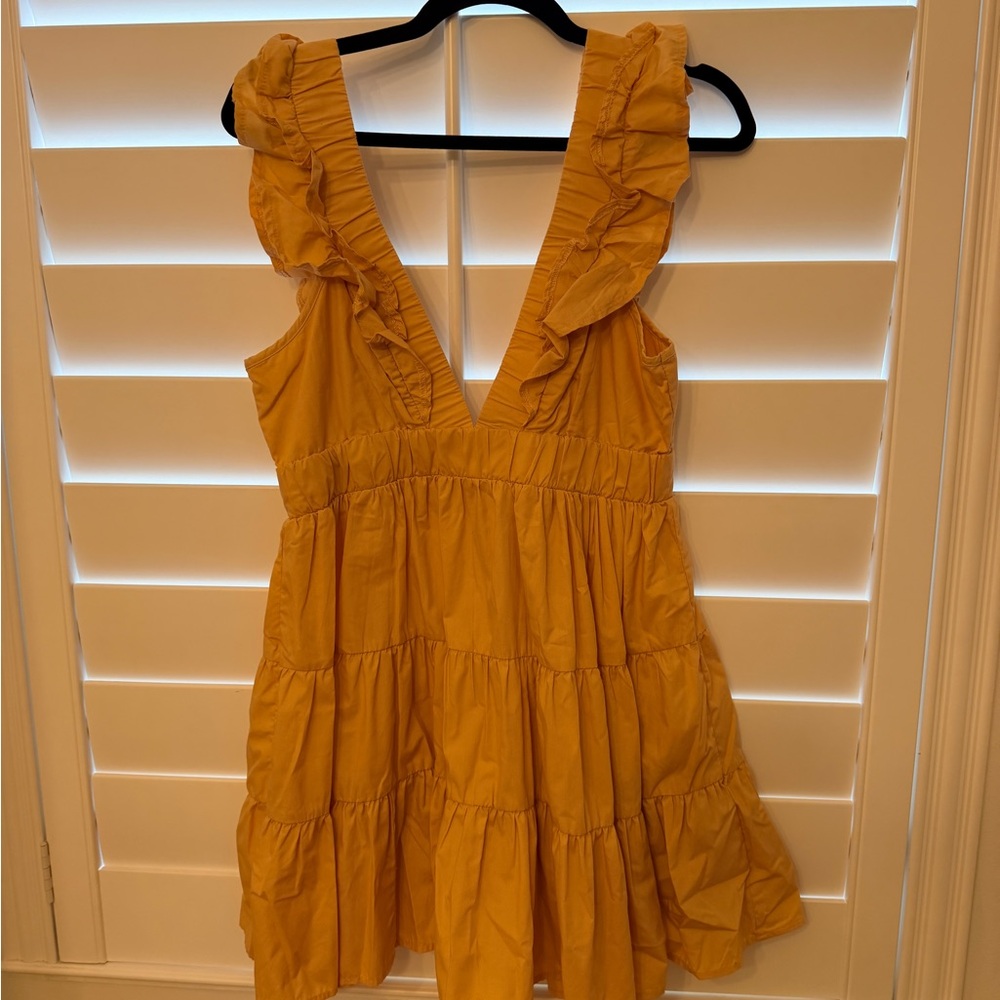 Abercrombie & Fitch Mustard Yellow Ruffled V-Neck Tiered Dress